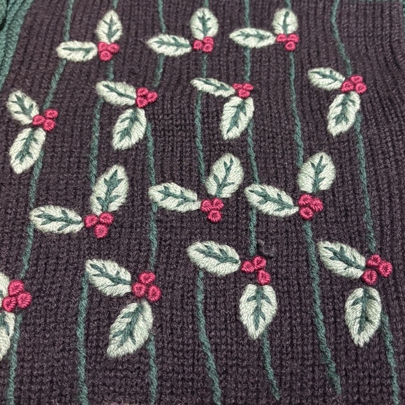 Vtg NORDSTROM Point Of View 100% Wool Embroidery Cardigan Sweater Sz S Holidays - Picture 4 of 12